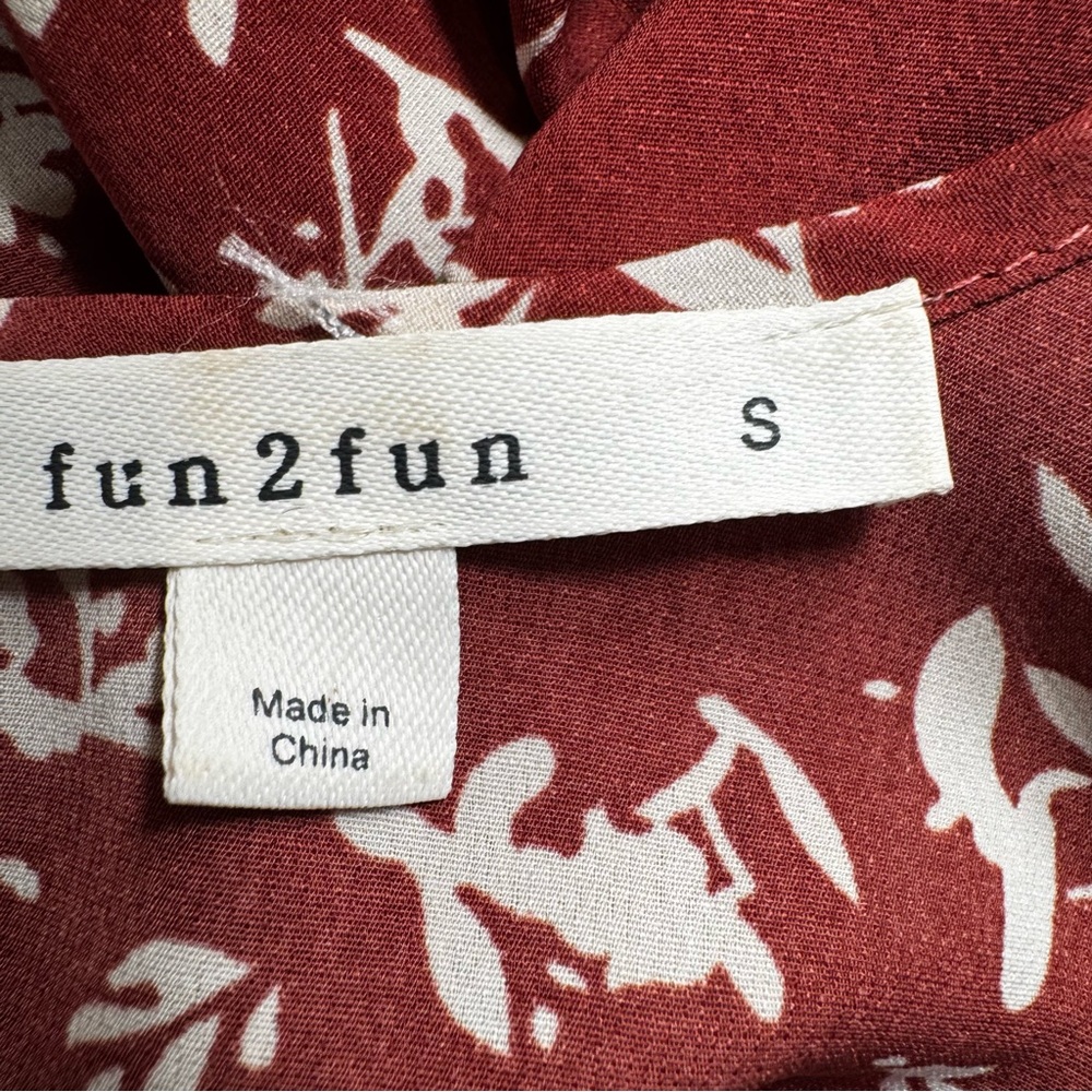 Women's Rust Floral Print Top Size Small - Picture 11 of 14